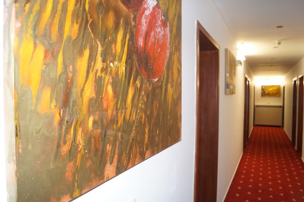 Hotel Rahlstedter Hof Hamburg-Harburg Buitenkant foto